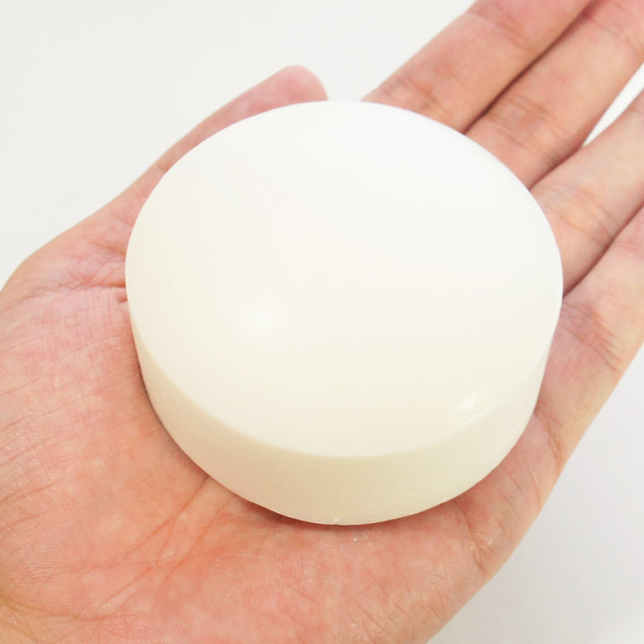肌美人豆腐石けん 130g 泡立てネット付き｜大豆イソフラボン｜ダイズ種子エキス、ニガリ、海苔エキス配合｜納豆のネバ由来のアミノ酸系保湿成分ポリグルタミン酸配合